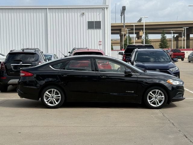 Used 2018 Ford Fusion S FWD image 3