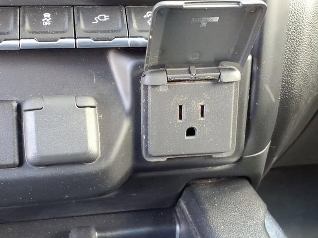 Used 2022 GMC Sierra 2500 Denali w/ Denali Ultimate Package image 38