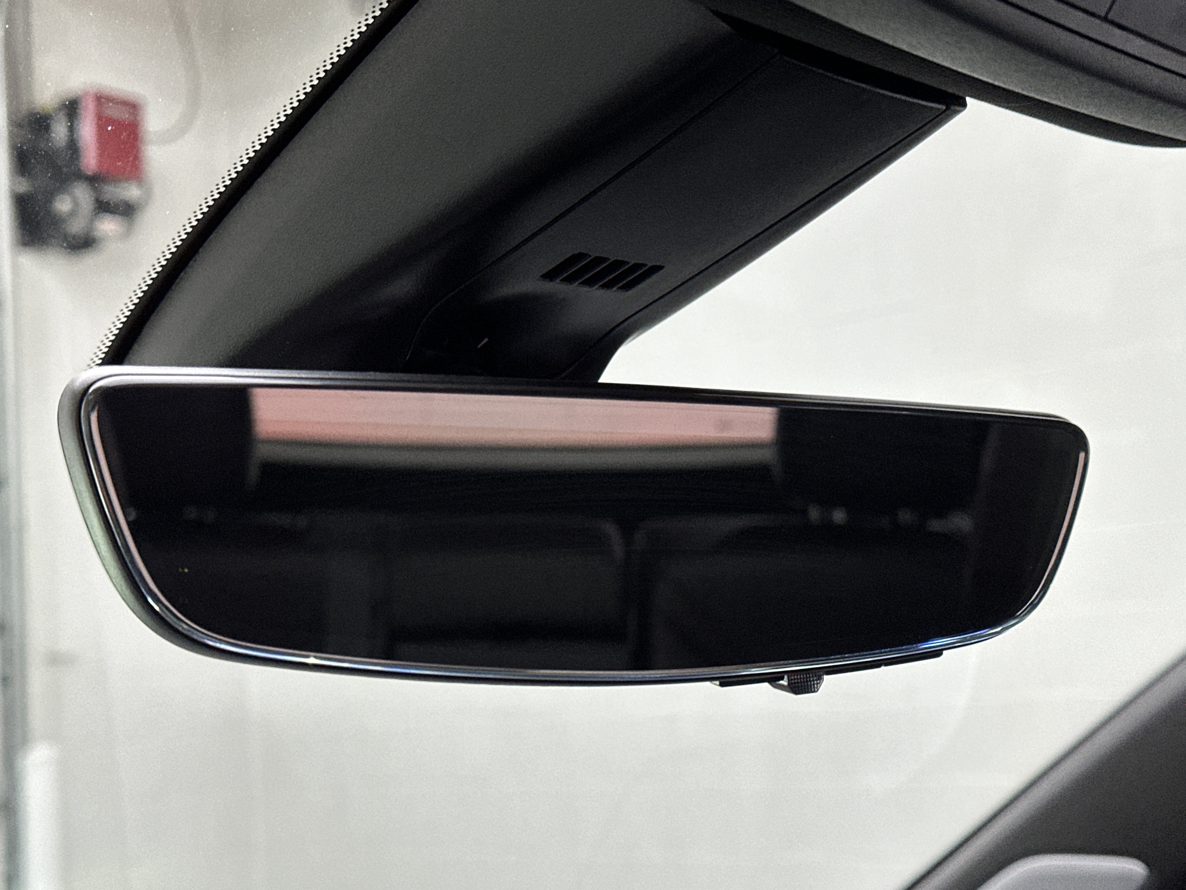 Used 2024 Cadillac XT6 Premium Luxury w/ Technology Package image 37