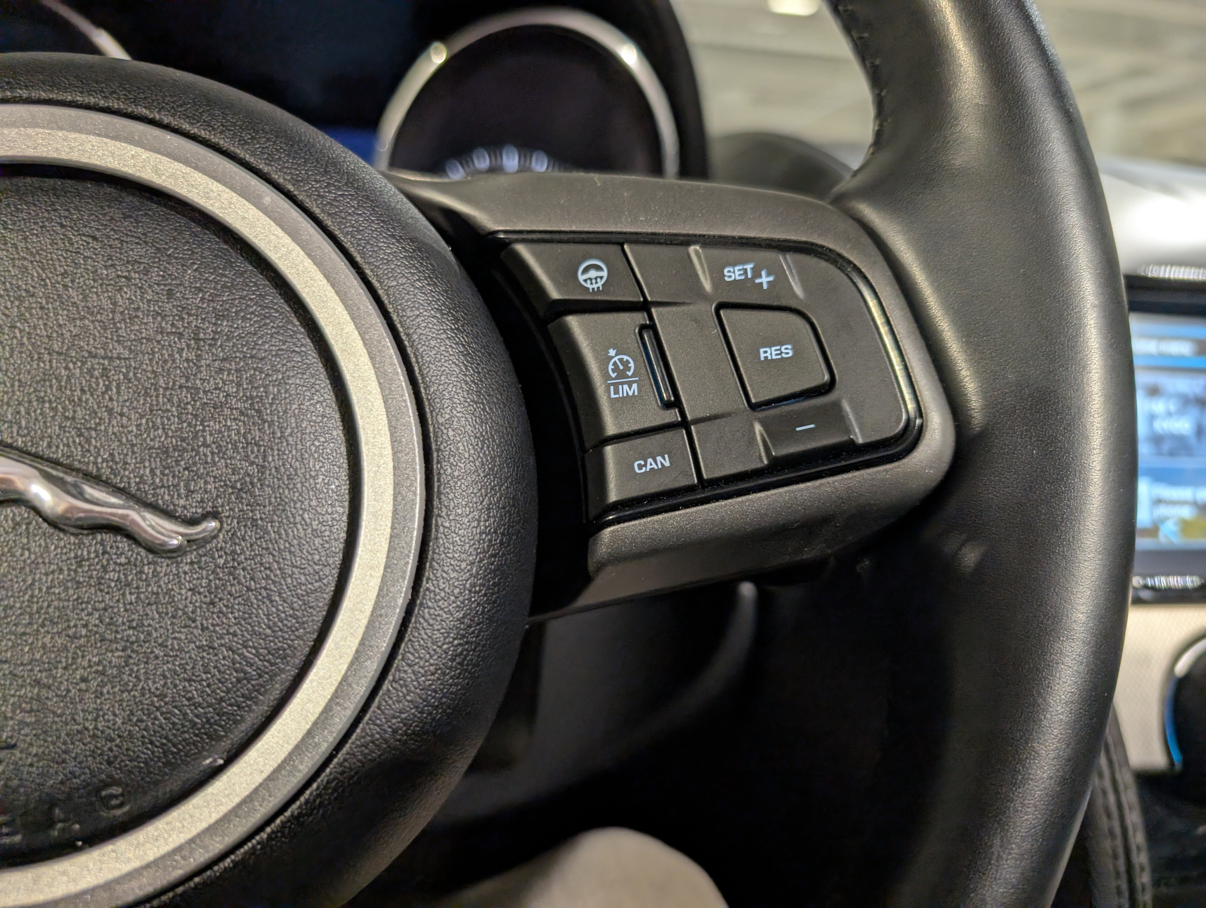 Used 2016 Jaguar F-TYPE Convertible image 34