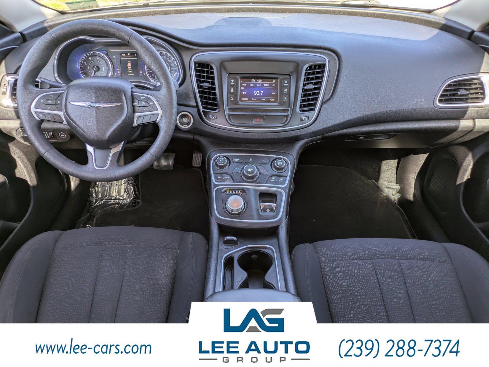 Used 2016 Chrysler 200 Limited image 11