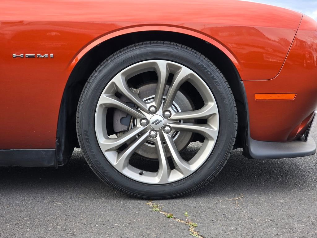 Used 2021 Dodge Challenger R/T image 9