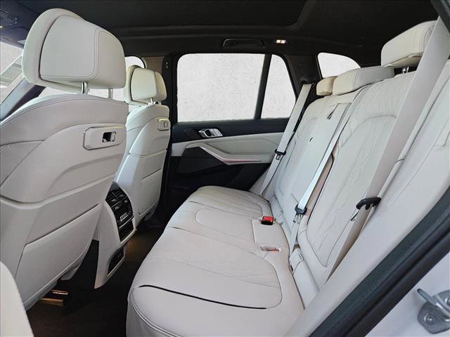 New 2026 BMW X5 xDrive50e AWD/4WD image 15