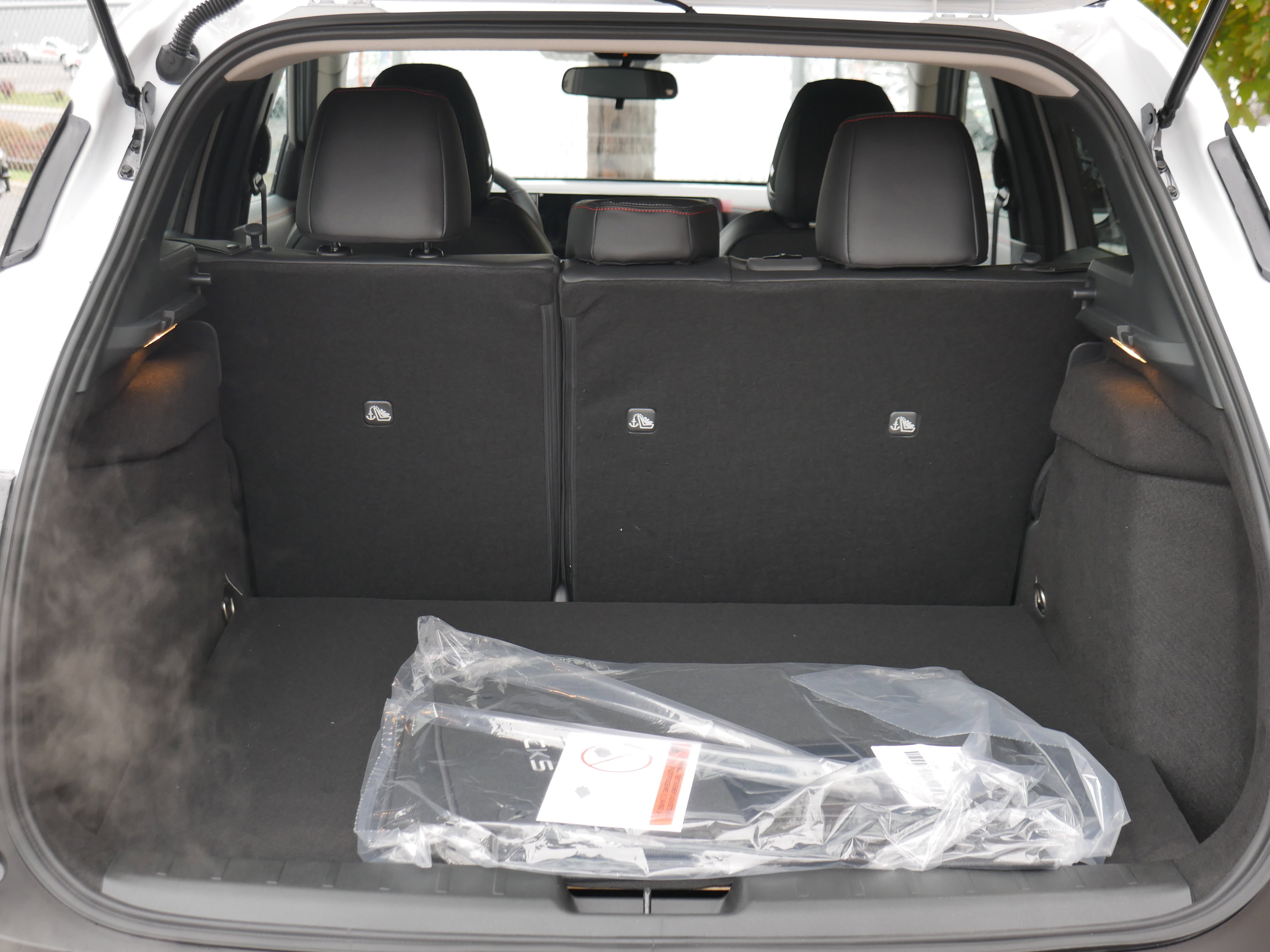 New 2026 Nissan Kicks SR w/ SR Premium Package image 22