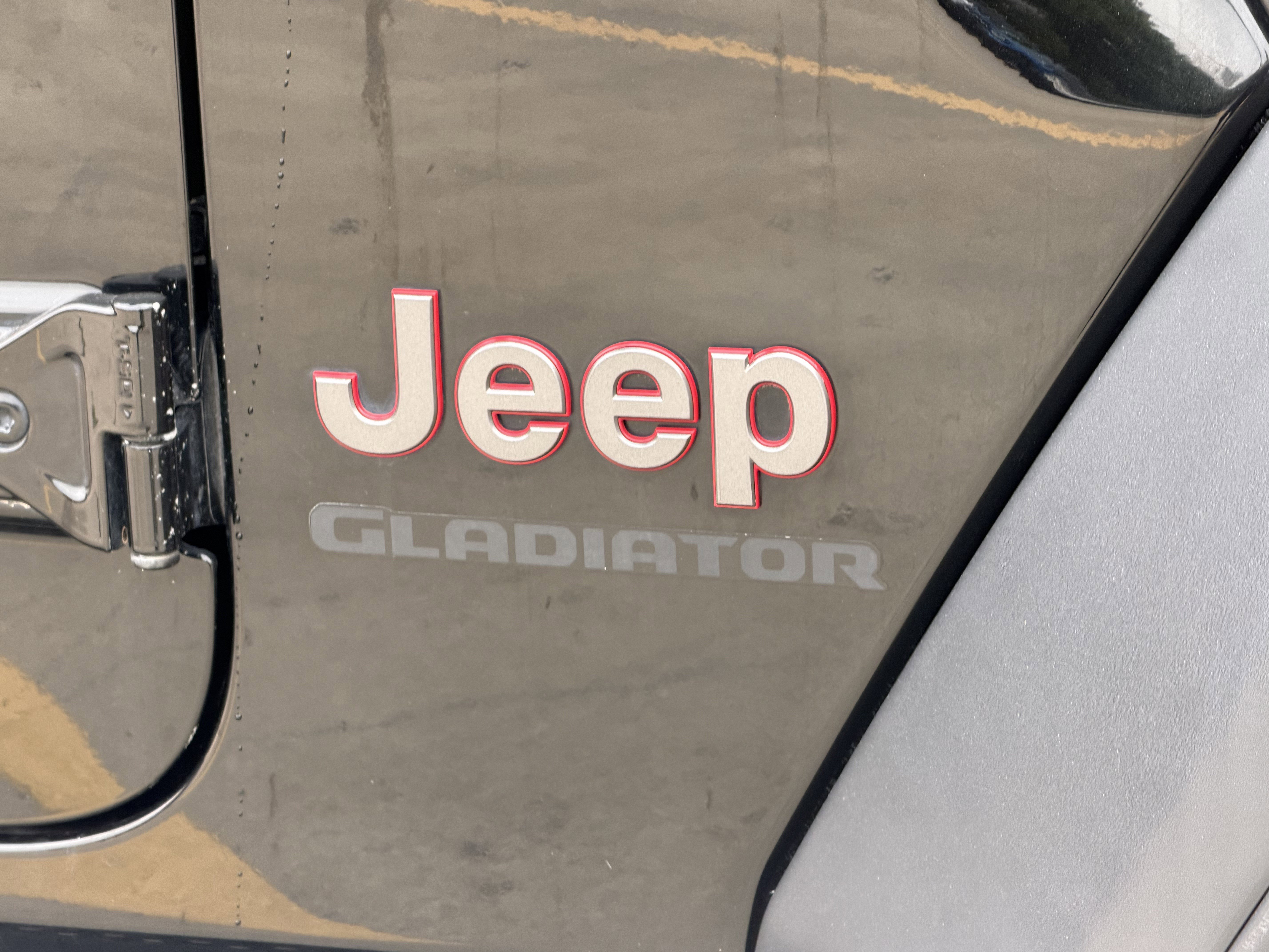 Used 2020 Jeep Gladiator Rubicon AWD/4WD image 6