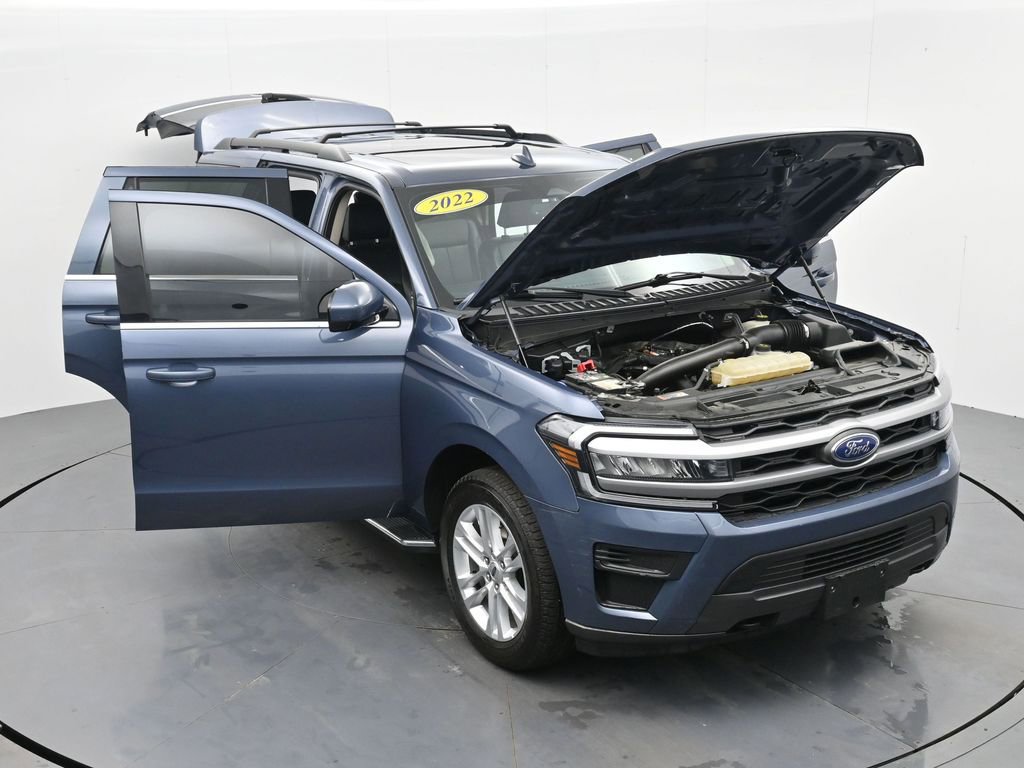Used 2022 Ford Expedition XLT image 38