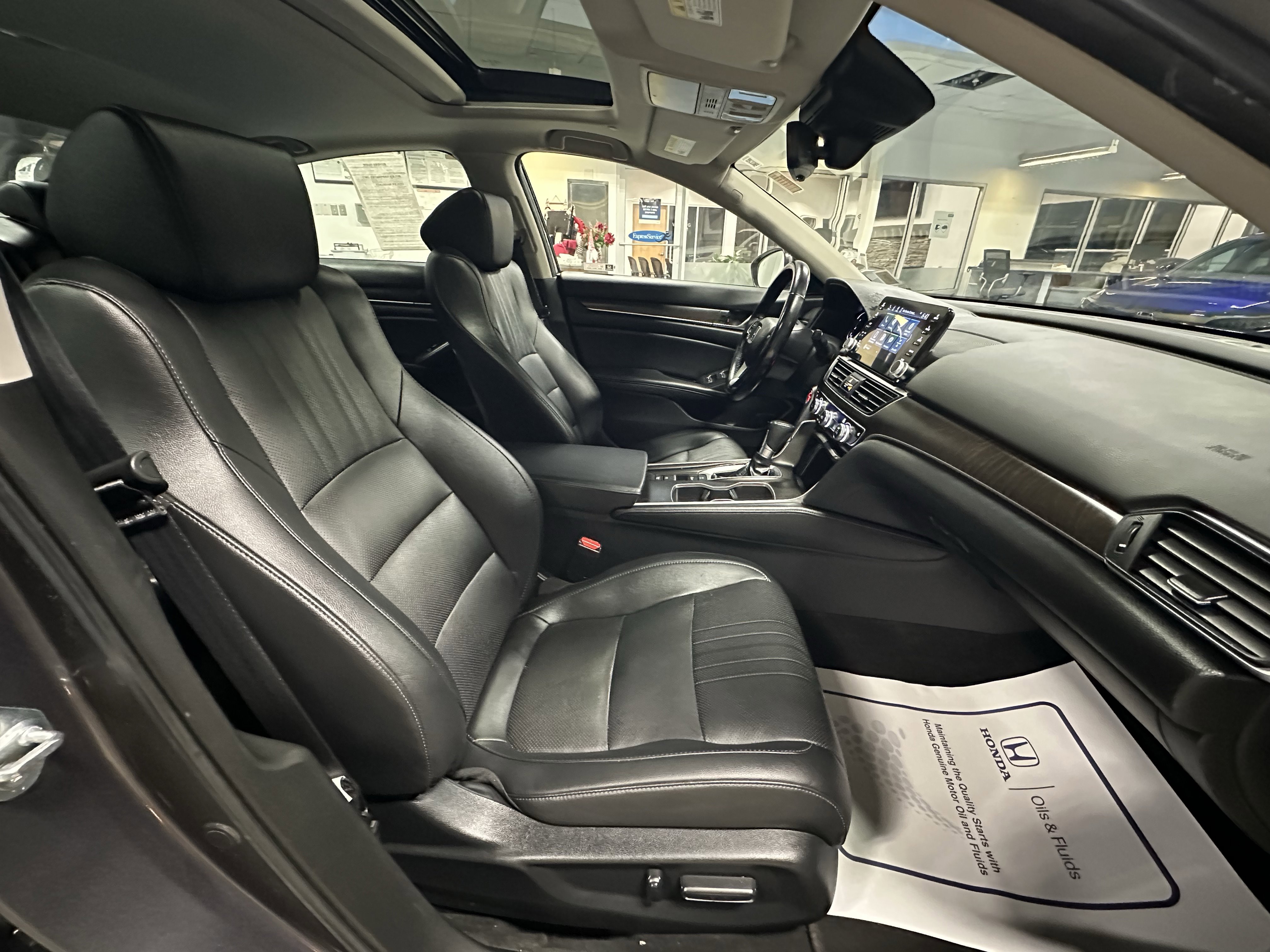 Used 2021 Honda Accord EX-L image 22