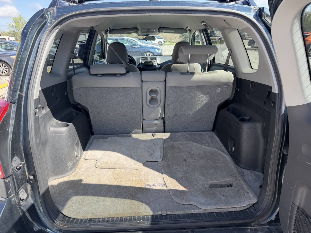 Used 2011 Toyota RAV4 4WD w/ Base L4 Extra Value Pkg image 17