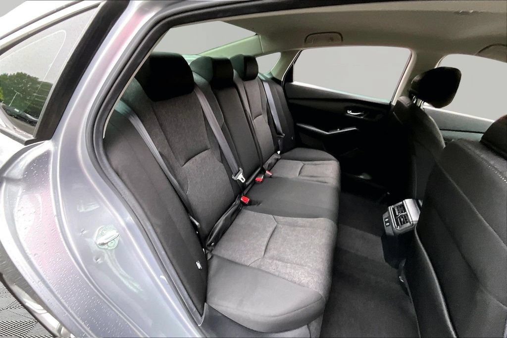 Certified 2025 Honda Accord LX image 17