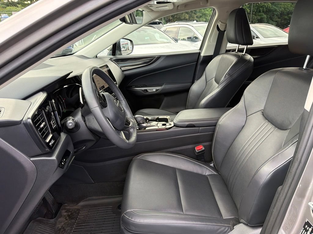 Used 2022 Lexus NX 350h AWD w/ Towing Package (2000 Lbs) image 23