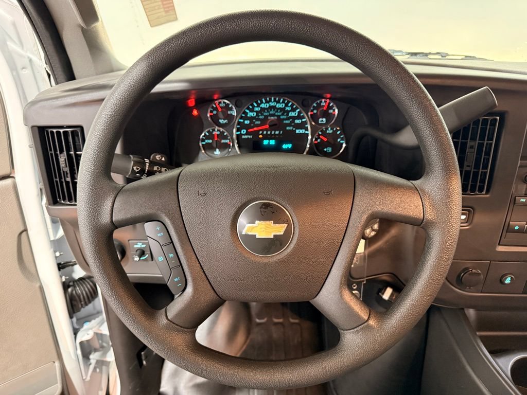 New 2025 Chevrolet Express 3500 w/ Power Convenience Package RWD image 18