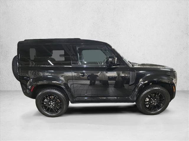 Certified 2024 Land Rover Defender 90 X-Dynamic SE image 4