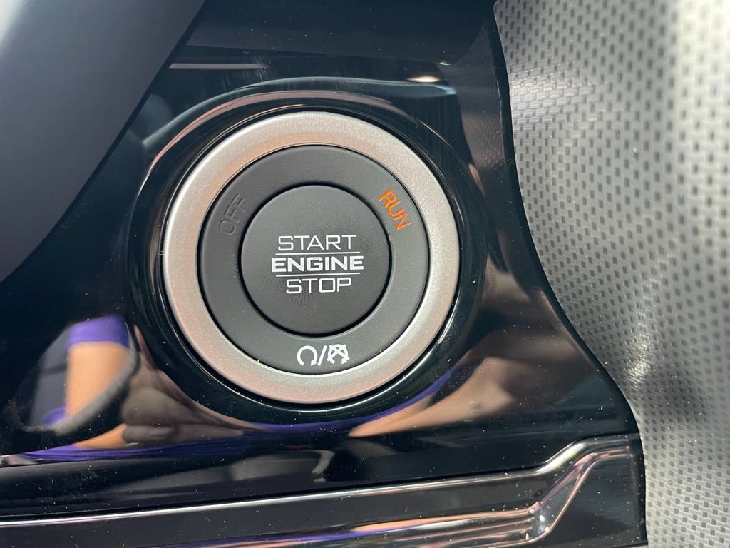 New 2026 RAM 2500 Limited AWD/4WD image 8