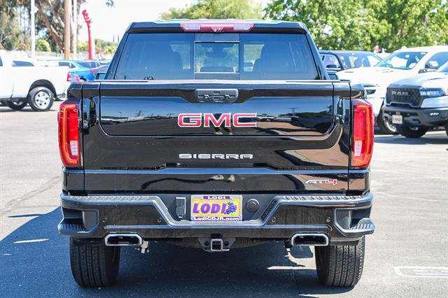 Used 2020 GMC Sierra 1500 AT4 w/ AT4 Premium Package image 3