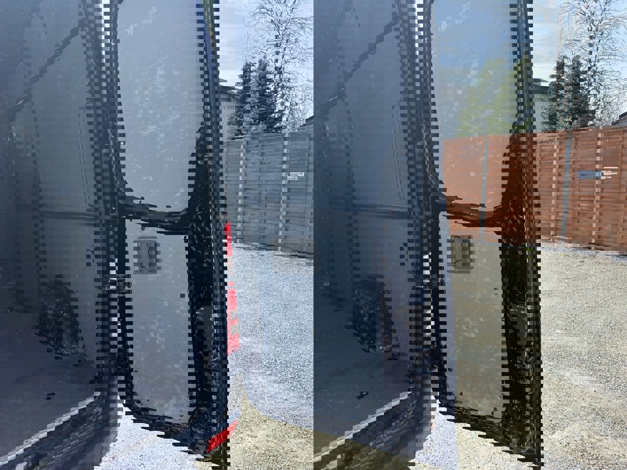 Used 2011 Freightliner Sprinter 2500 image 16