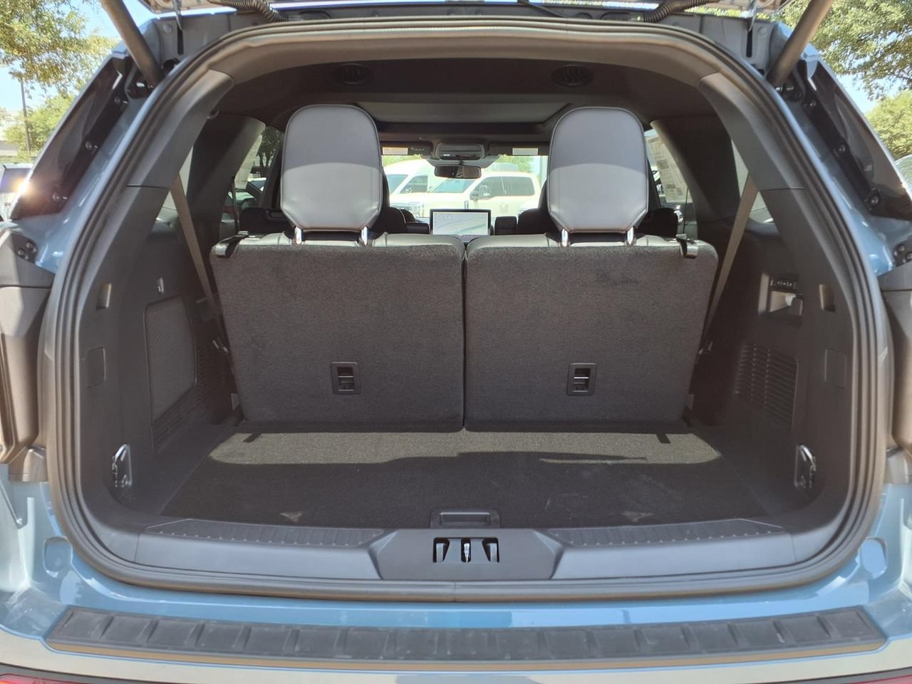 New 2026 Ford Explorer ST w/ Sun And Sound Package AWD/4WD image 23
