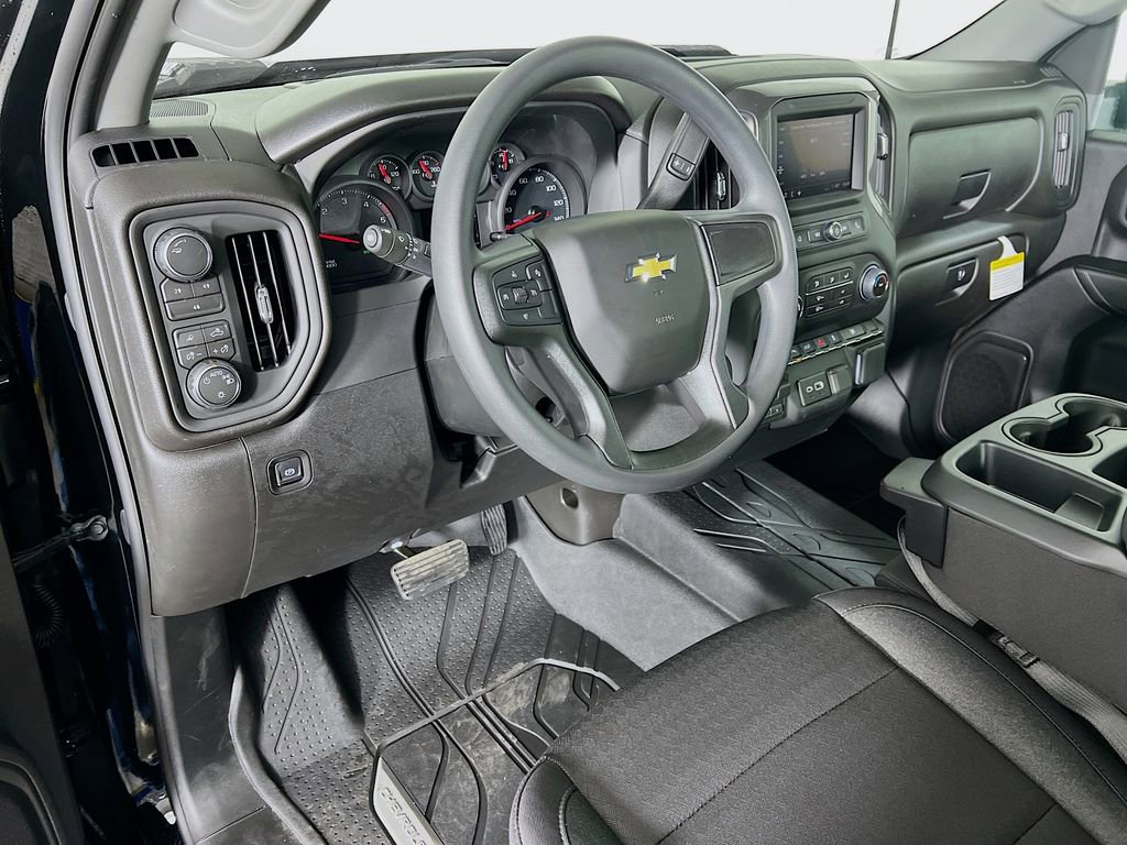 New 2026 Chevrolet Silverado 2500 Custom w/ Custom Value Package image 9