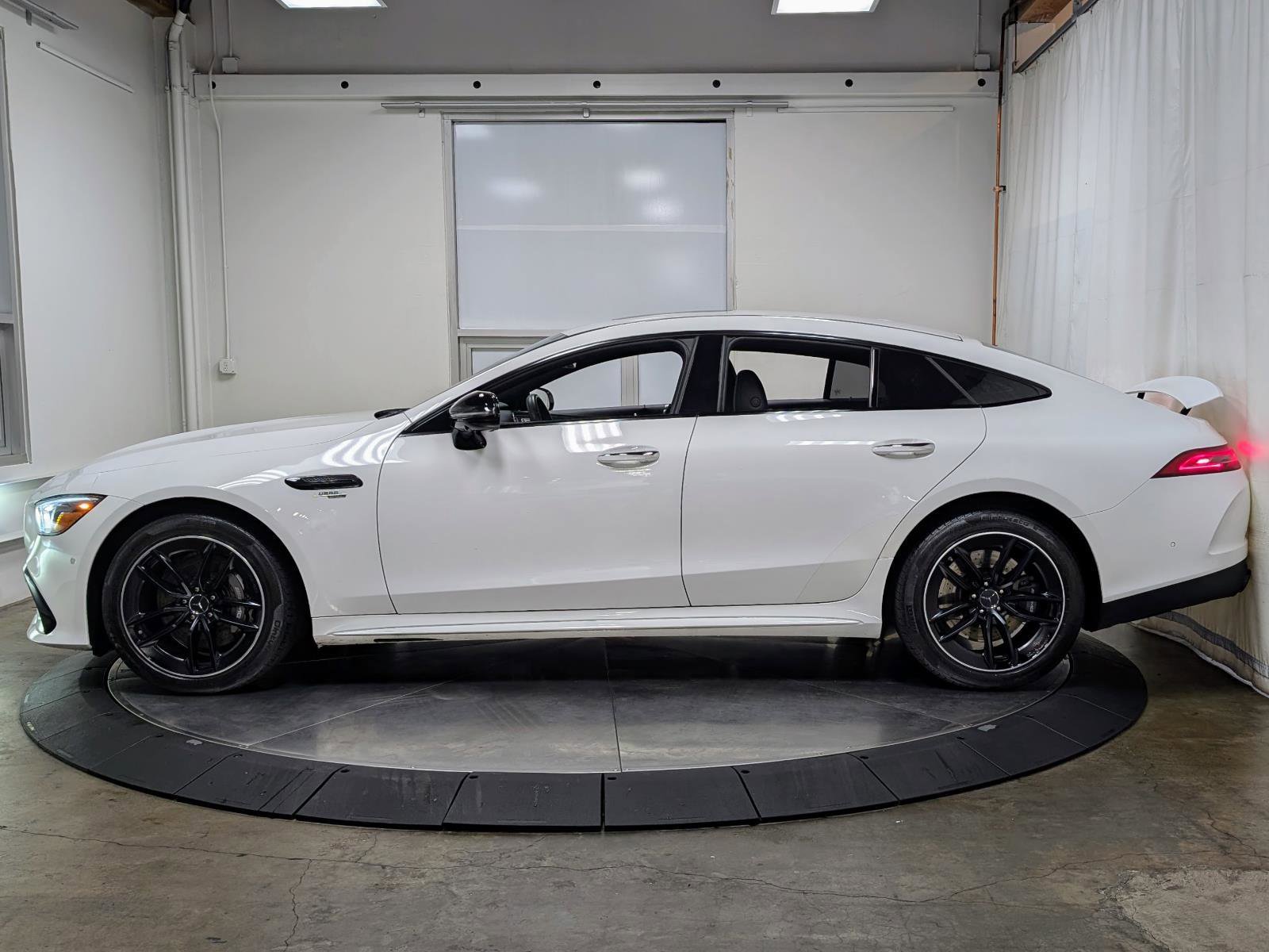 Used 2022 Mercedes-Benz AMG GT 43 image 6