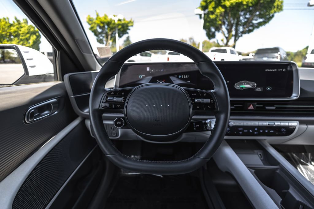 Used 2024 Hyundai Ioniq 6 SEL AWD/4WD image 22