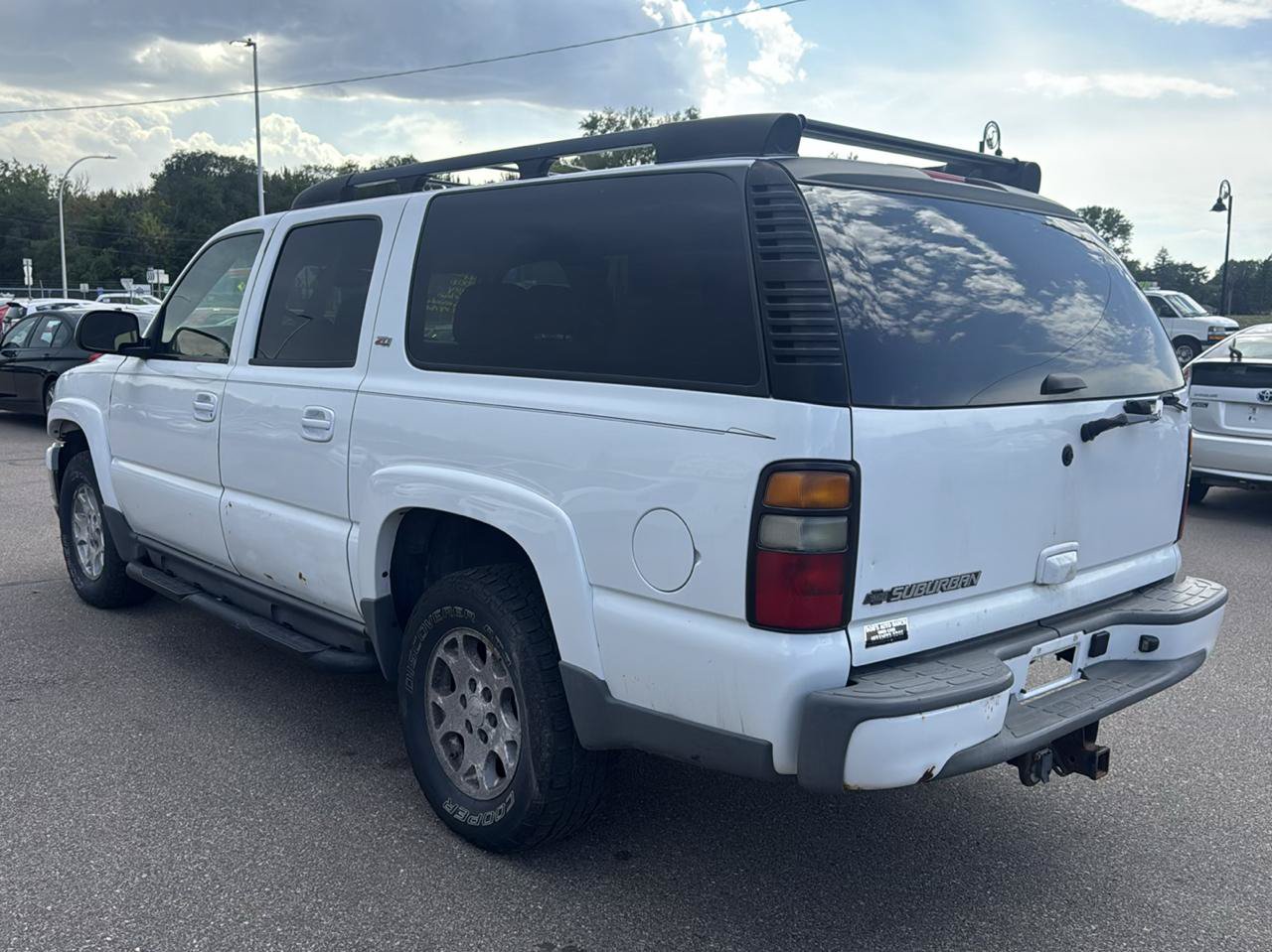Used 2006 Chevrolet Suburban Z71 w/ Z71 Preferred Equipment Group AWD/4WD image 7