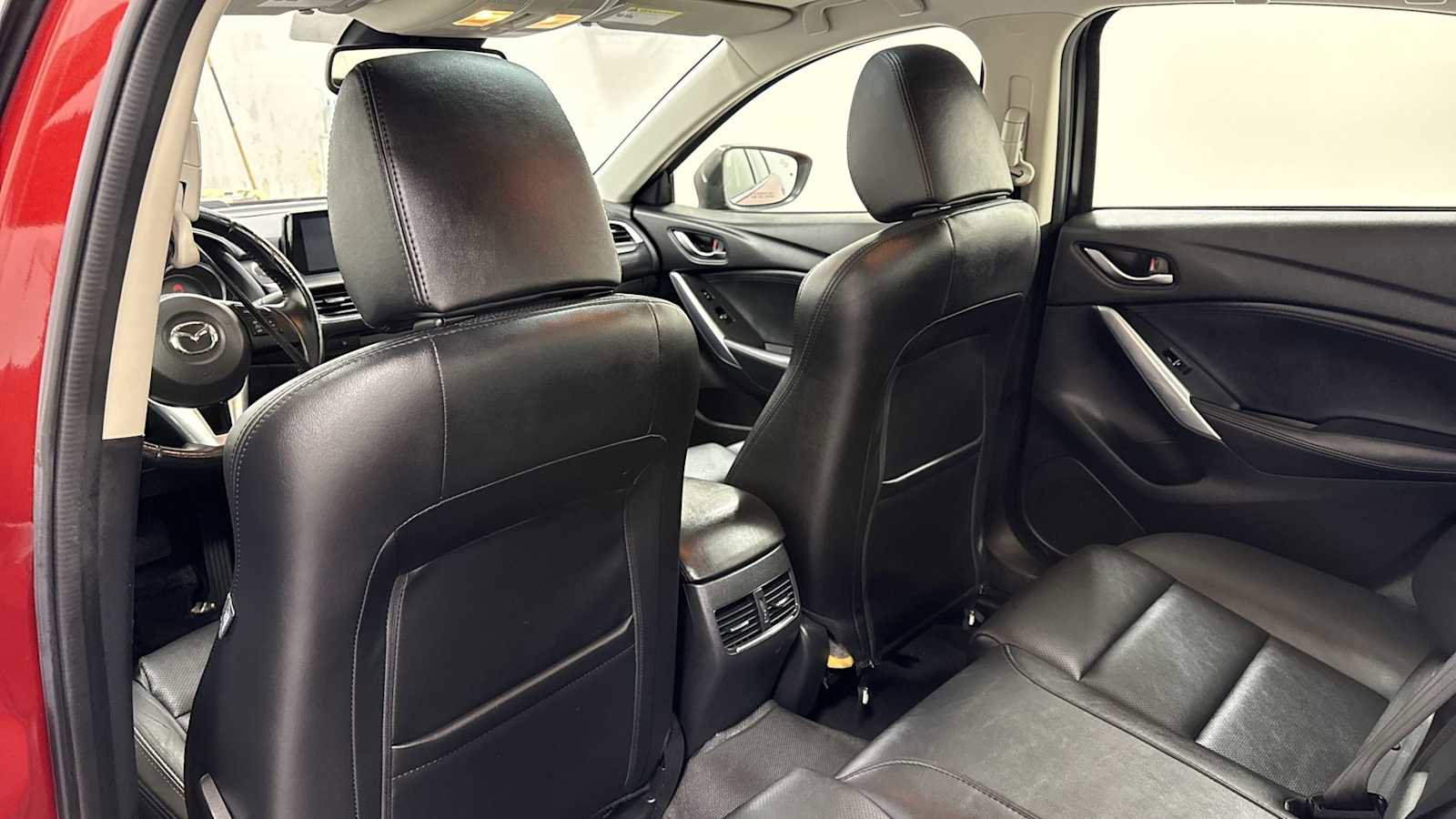 Used 2016 MAZDA MAZDA6 Touring w/ Touring Technology Package image 26