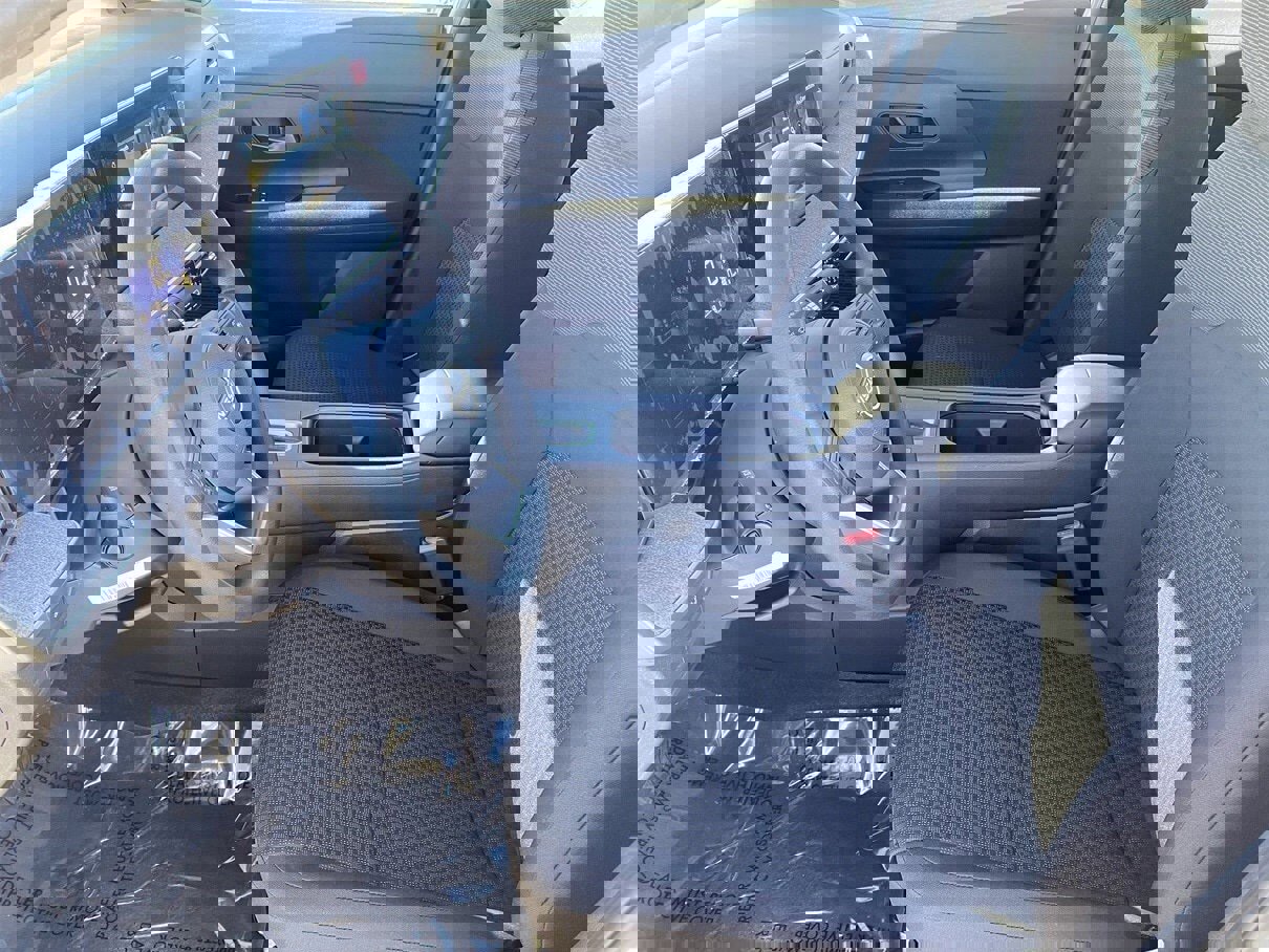 New 2026 Nissan Kicks S image 19