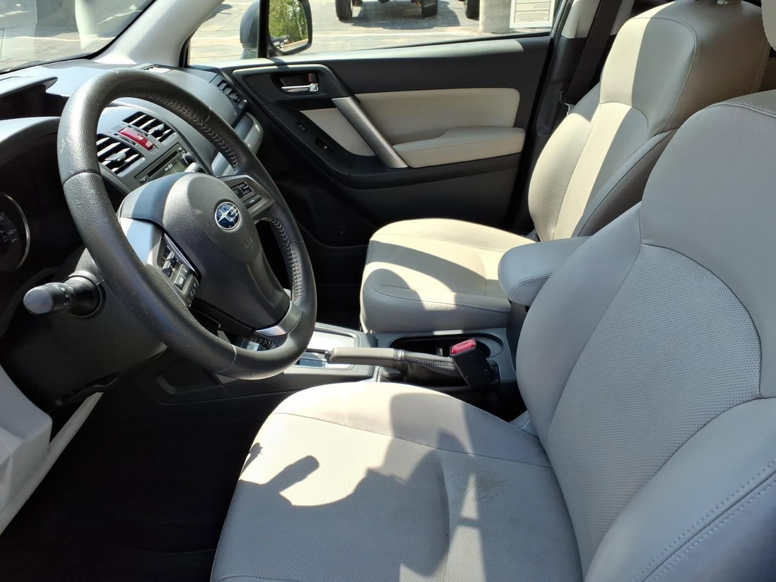 Used 2015 Subaru Forester 2.5i Limited AWD/4WD image 17
