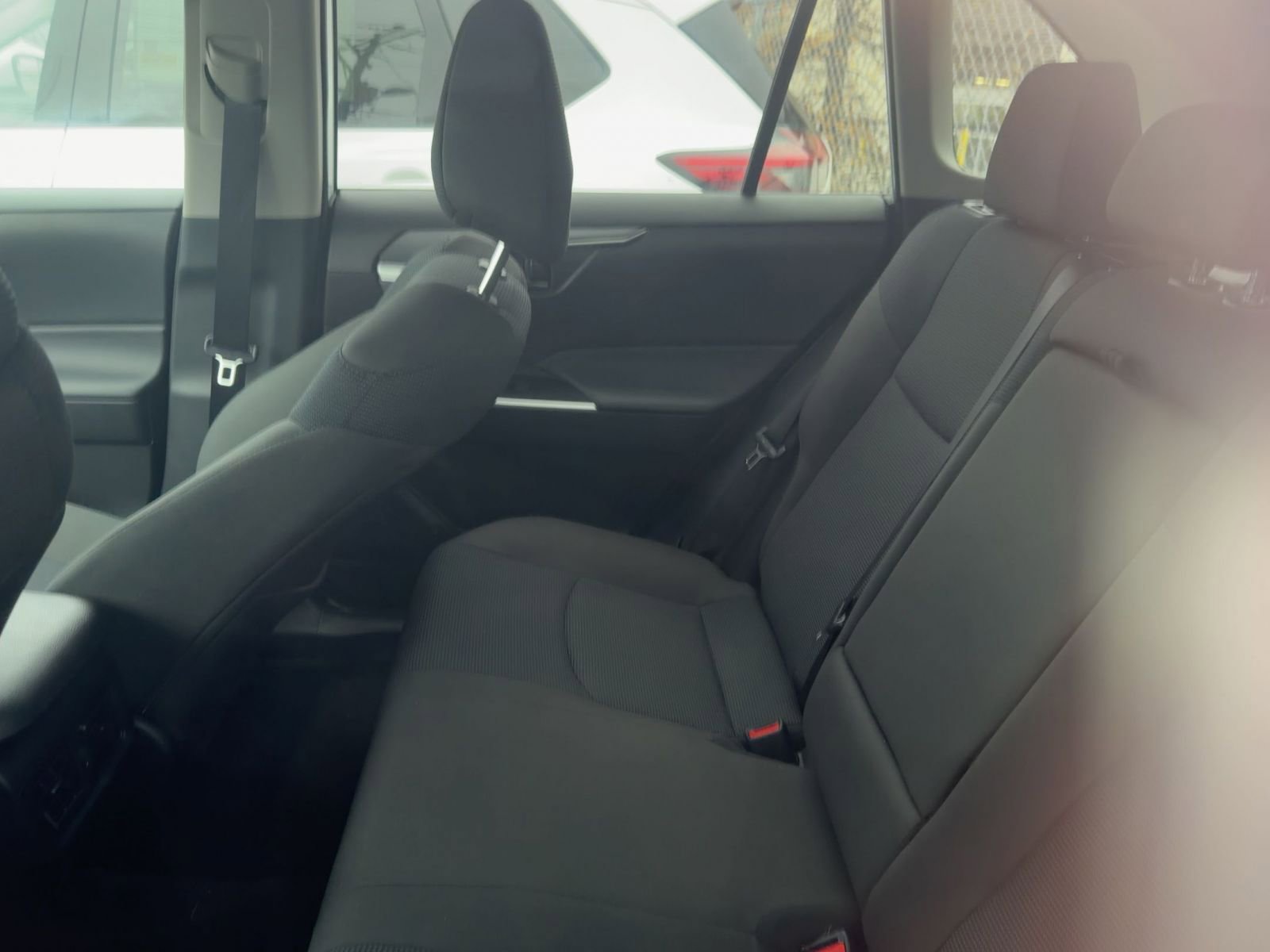 Used 2025 Toyota RAV4 LE image 8