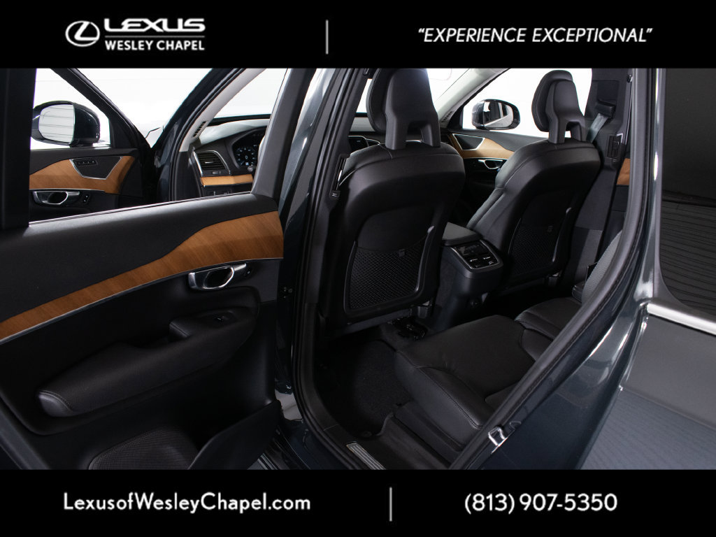 Used 2021 Volvo XC90 T6 Momentum w/ Climate Package AWD/4WD image 14