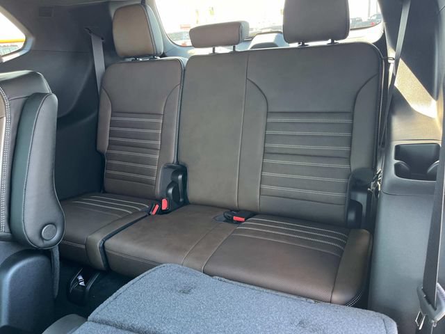 New 2026 GMC Acadia Denali Ultimate FWD image 22