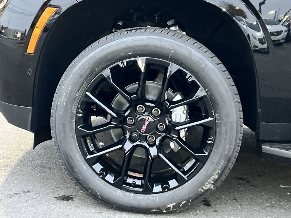 New 2026 GMC Yukon XL Elevation w/ LPO, Floor Liner Package image 12