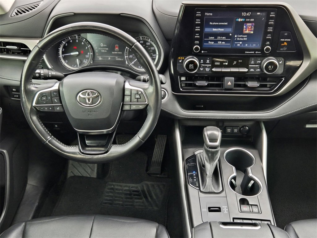 Used 2021 Toyota Highlander XLE image 27
