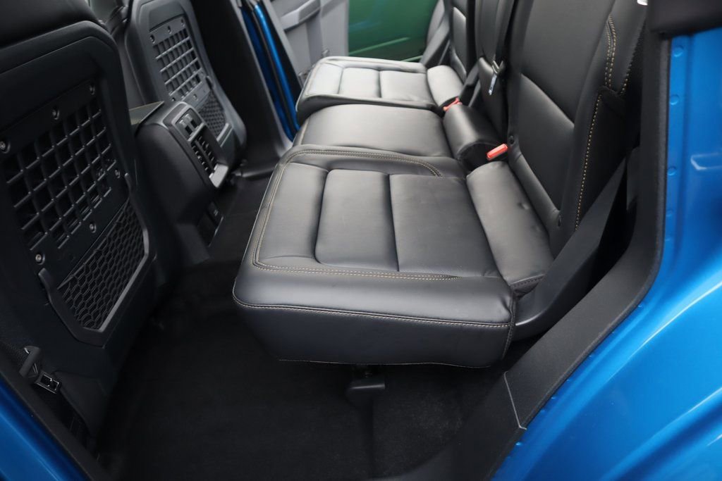 New 2025 Ford Bronco Badlands image 15