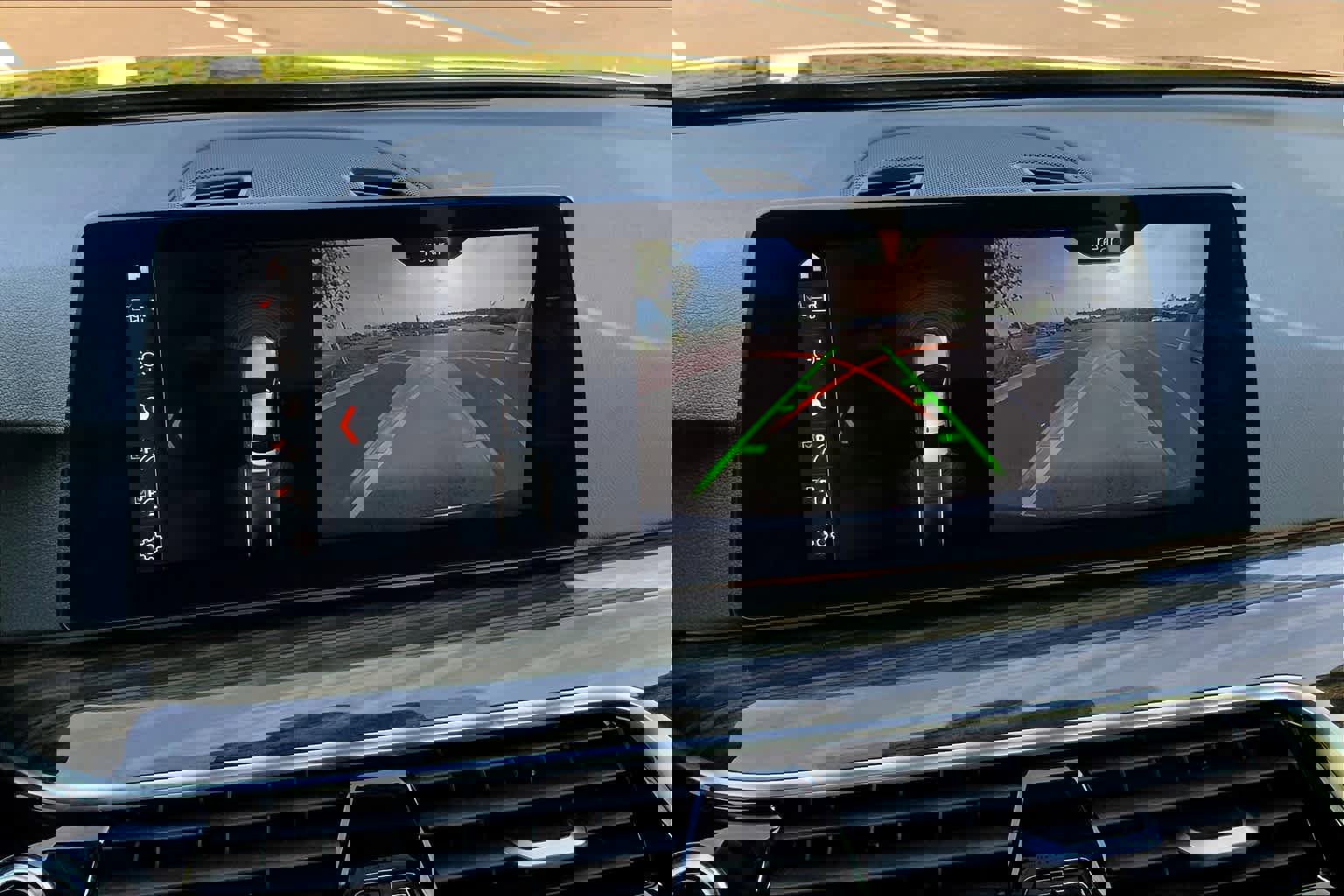 Used 2018 BMW 530i image 28