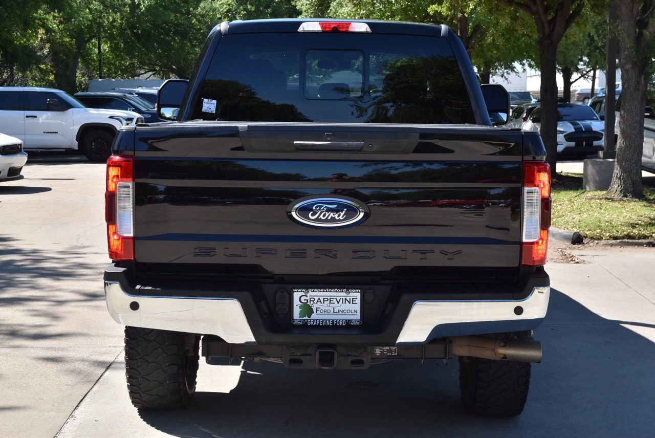 Used 2019 Ford F250 Lariat w/ Lariat Ultimate Package image 9