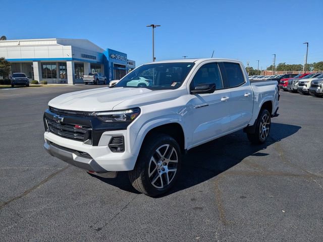 Used 2023 Chevrolet Colorado Z71 w/ Z71 Convenience Package 2 image 7
