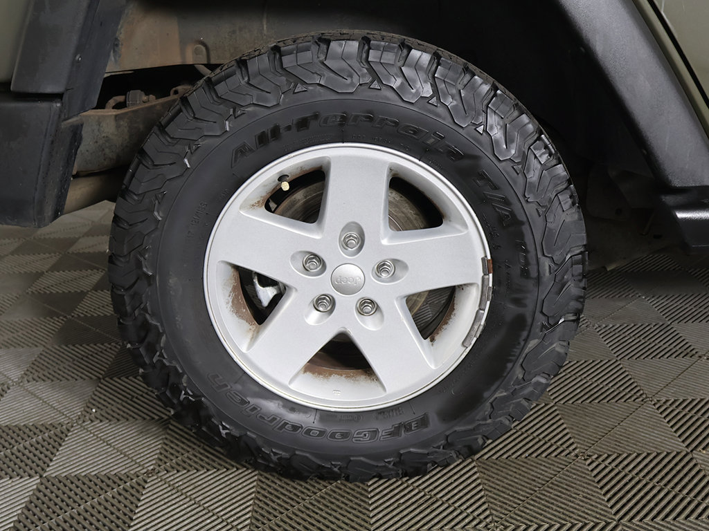Used 2015 Jeep Wrangler Unlimited Sport w/ Quick Order Package 24S AWD/4WD image 15