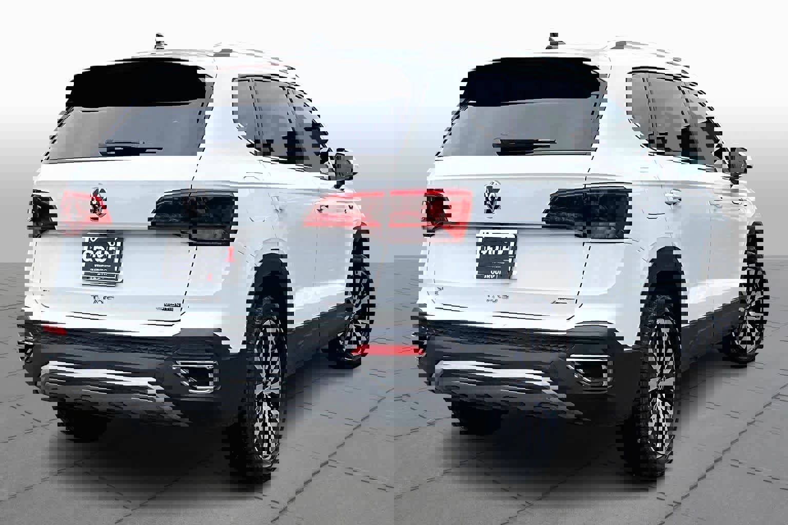 Certified 2022 Volkswagen Taos SE image 13