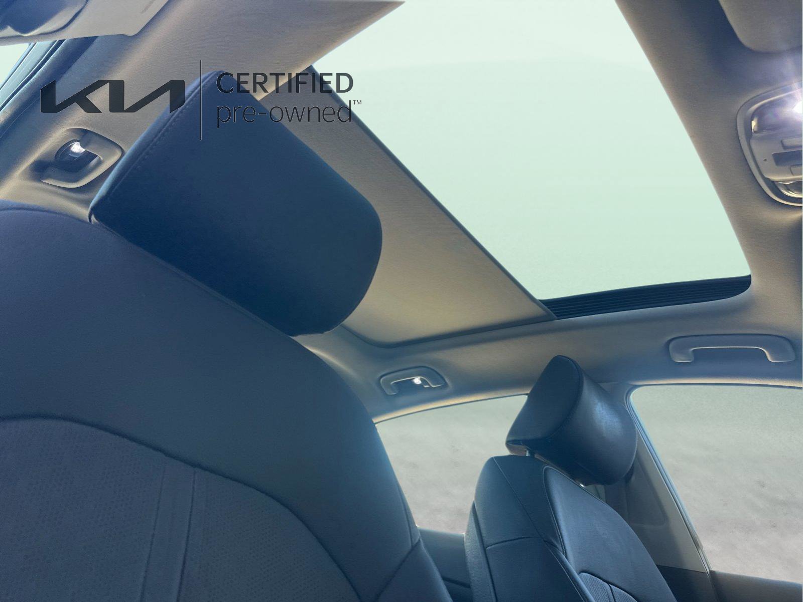 Used 2019 Kia Optima EX w/ Technology Package FWD image 17