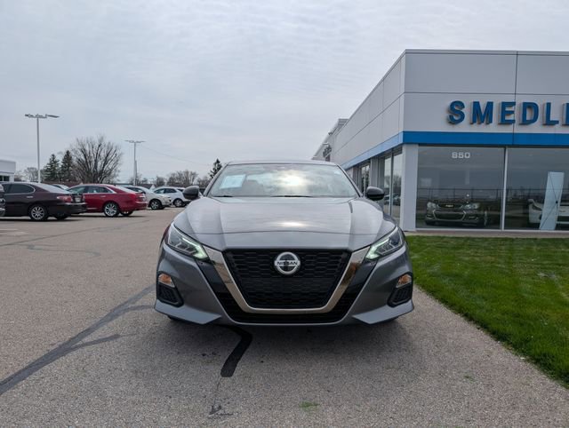 Used 2021 Nissan Altima 2.5 SR image 2