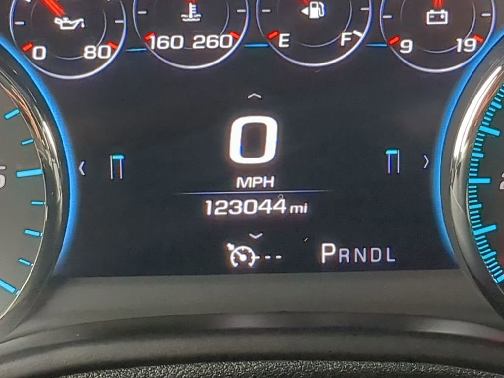 Used 2017 GMC Yukon XL Denali w/ Open Road Package image 15
