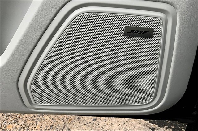 New 2025 Porsche Macan image 33