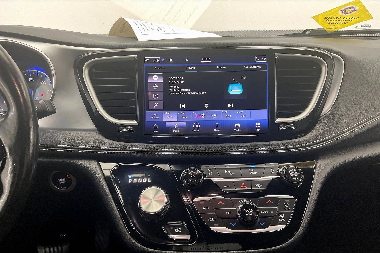 Used 2021 Chrysler Pacifica Touring-L w/ S Appearance Package FWD image 5