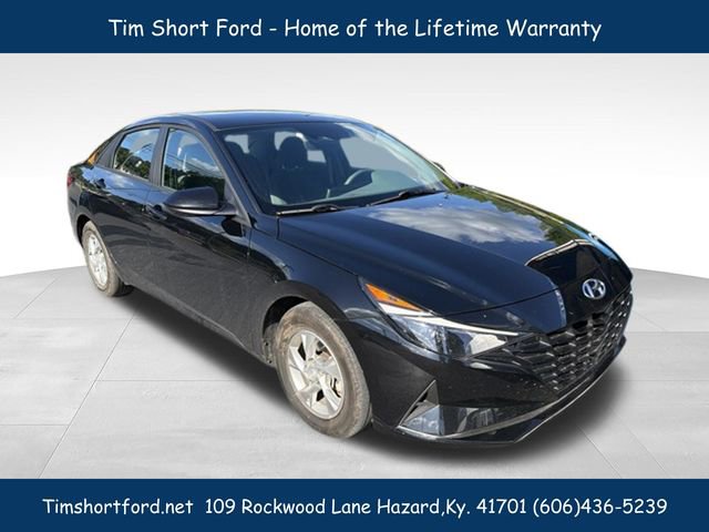 Used 2023 Hyundai Elantra SE FWD image 1