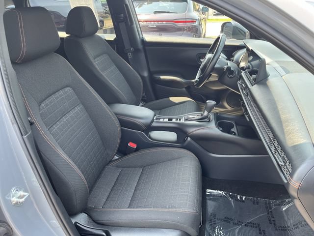 Used 2025 Honda HR-V Sport image 26