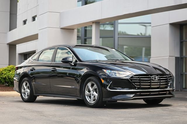 Used 2023 Hyundai Sonata SE FWD image 1