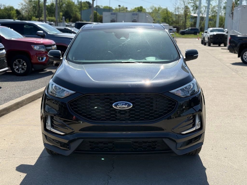Used 2020 Ford Edge ST-Line FWD image 3
