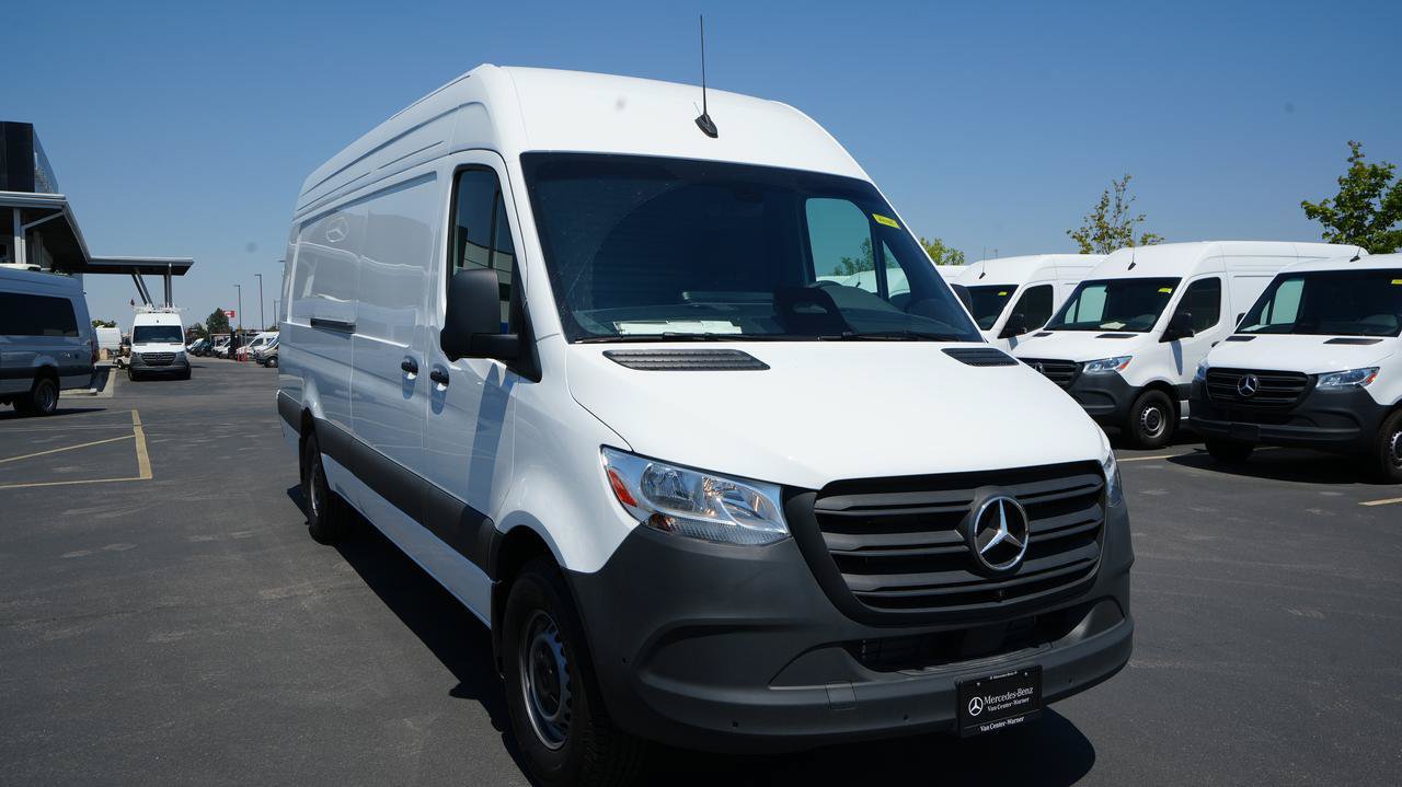 New 2026 Mercedes-Benz Sprinter 2500 image 3