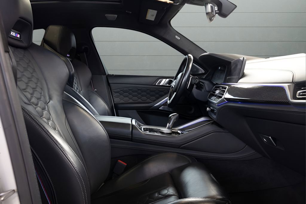 Used 2021 BMW X6 M w/ Competition Package image 83