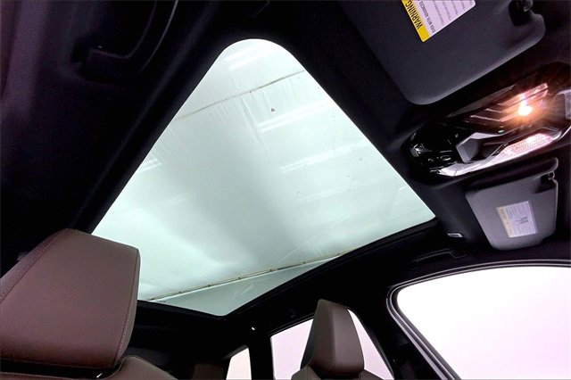 Used 2025 BMW X3 xDrive30i w/ Premium Package image 22